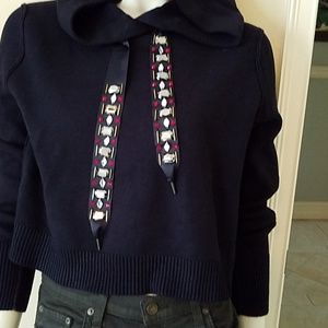 Navy blue cropped hooded sweater